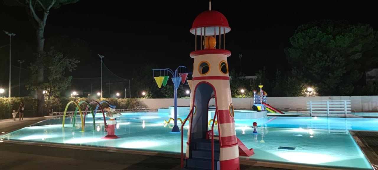 Mareblue Mobilhomes On Camping Mare E Pineta Lido di Spina Esterno foto